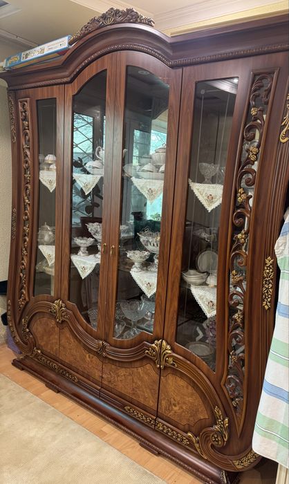 Mebel stenka xitoyda ishlab chiqarilgan