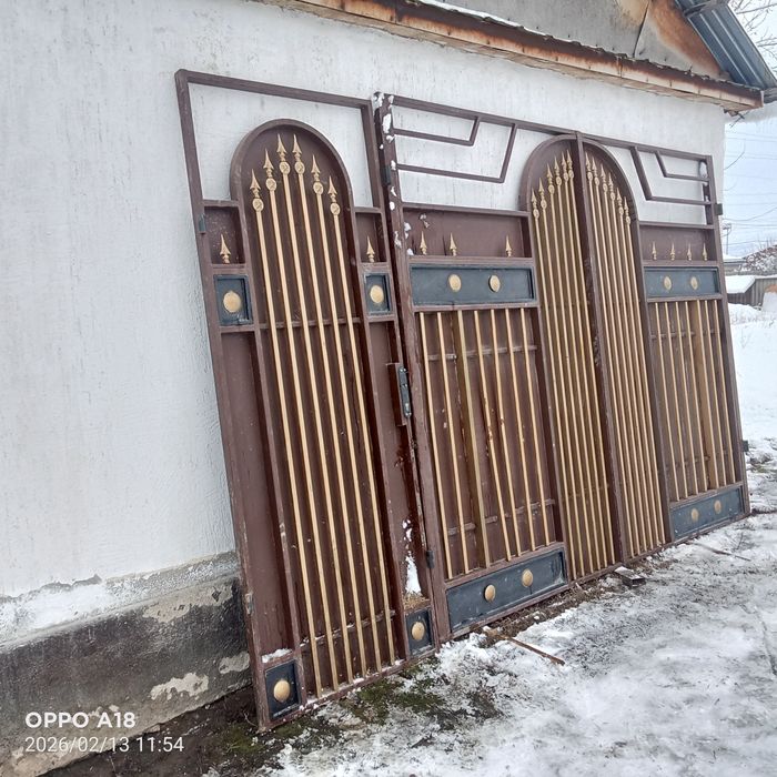 Продам ворота срочно 220000тг