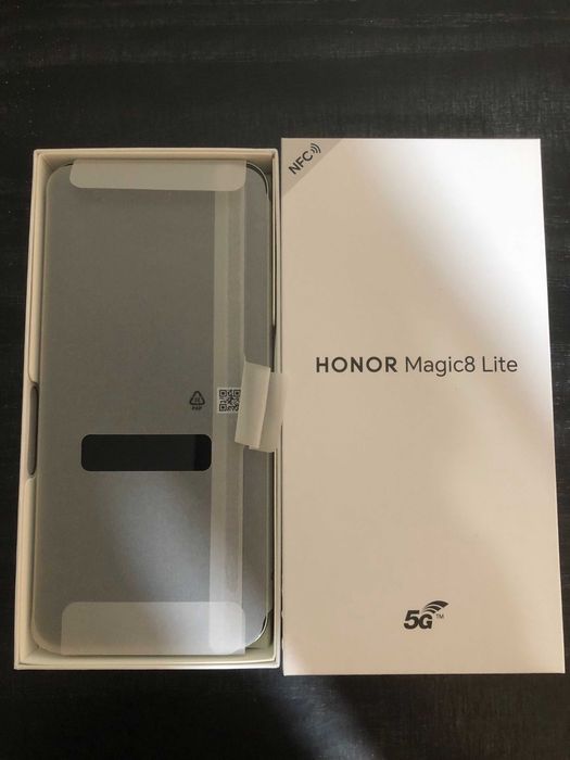 Чисто нов Honor Magic8 Lite