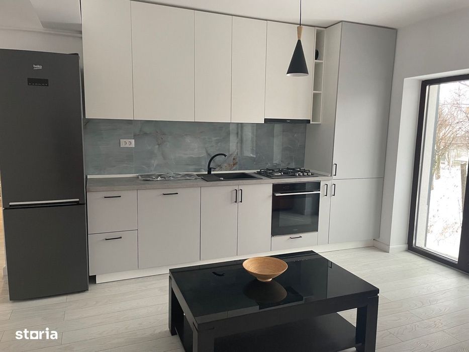 Inchiriere-Apartament 2 camere-Pacurari/mall Moldova