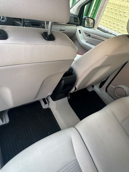 Vand Mercedes-clasa B180 2011, cutie automata,  90300km  reali.