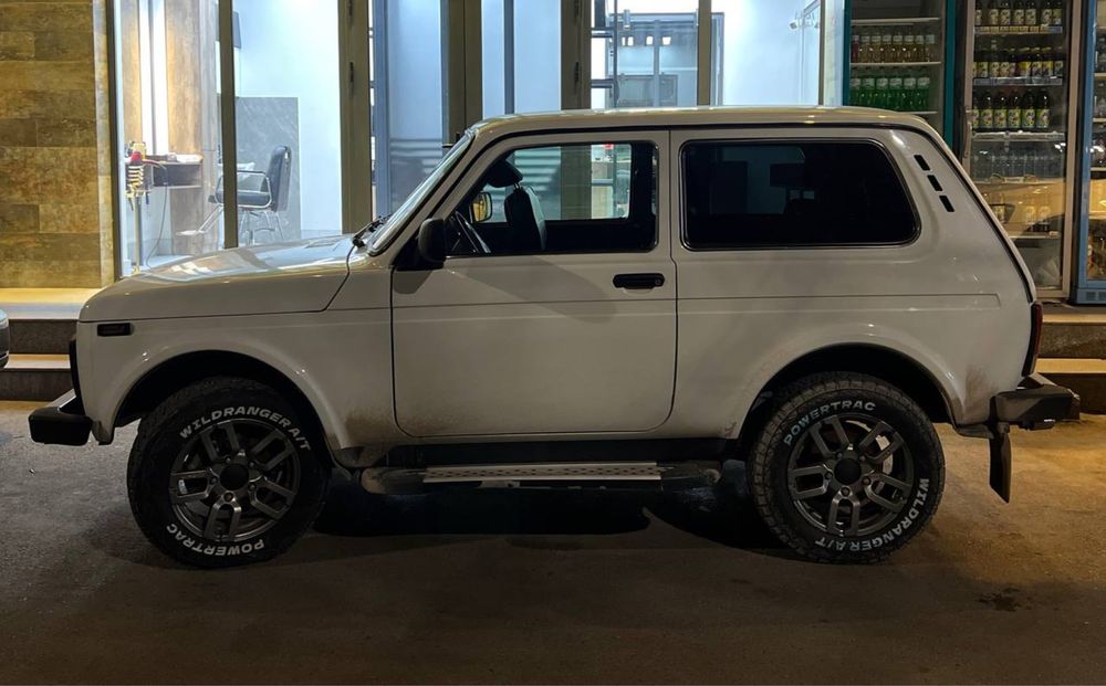 POWERTRAC Wildranger A/T 215/65R16 | NIVA