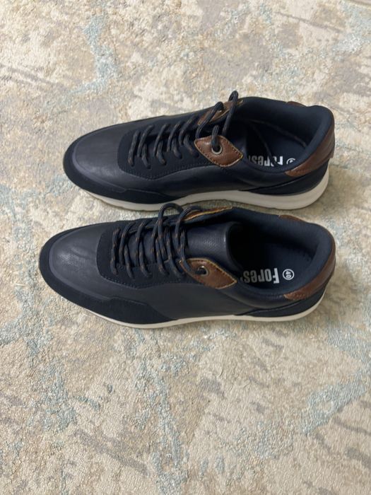 Кросовки  новые