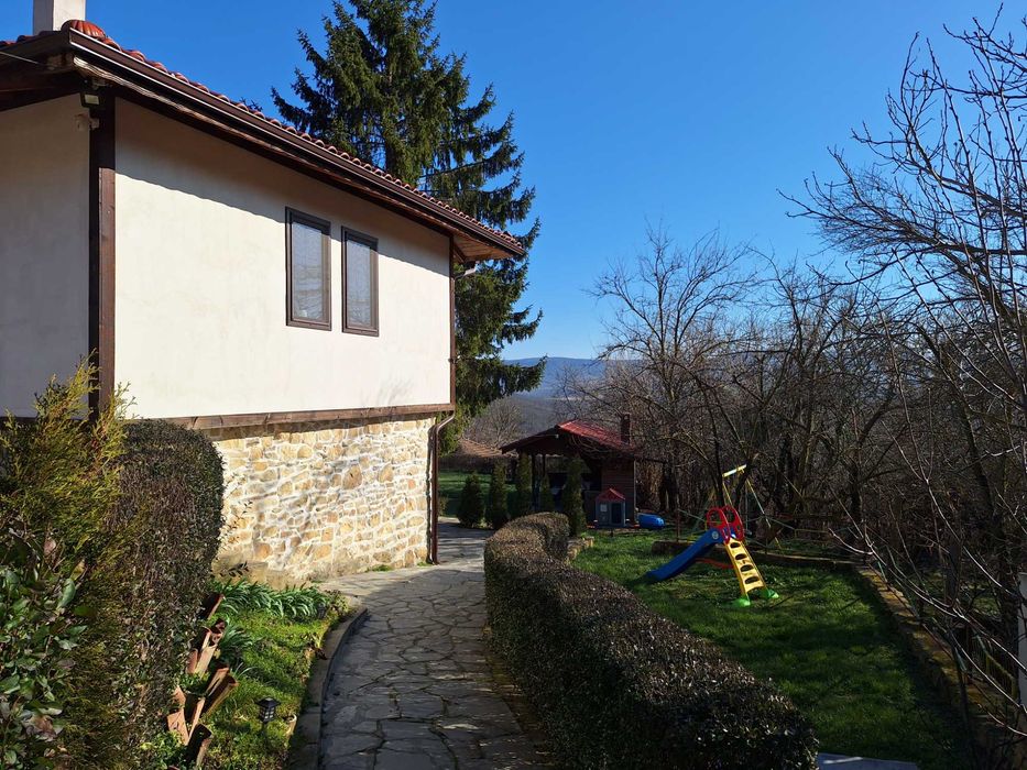 Продава се Къща в с. Черни връх, Област Шумен - 200 кв.м за 549 €/кв.м - Снимка #20