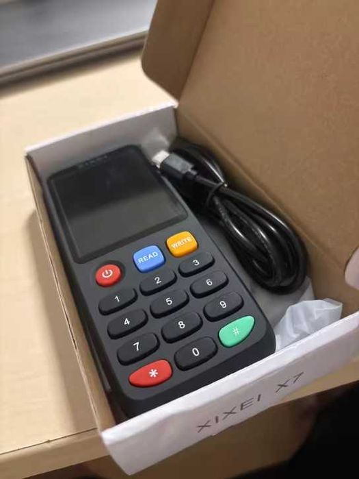 Професионален смарт RFID дубликатор копира, чете, записва карти/чипове