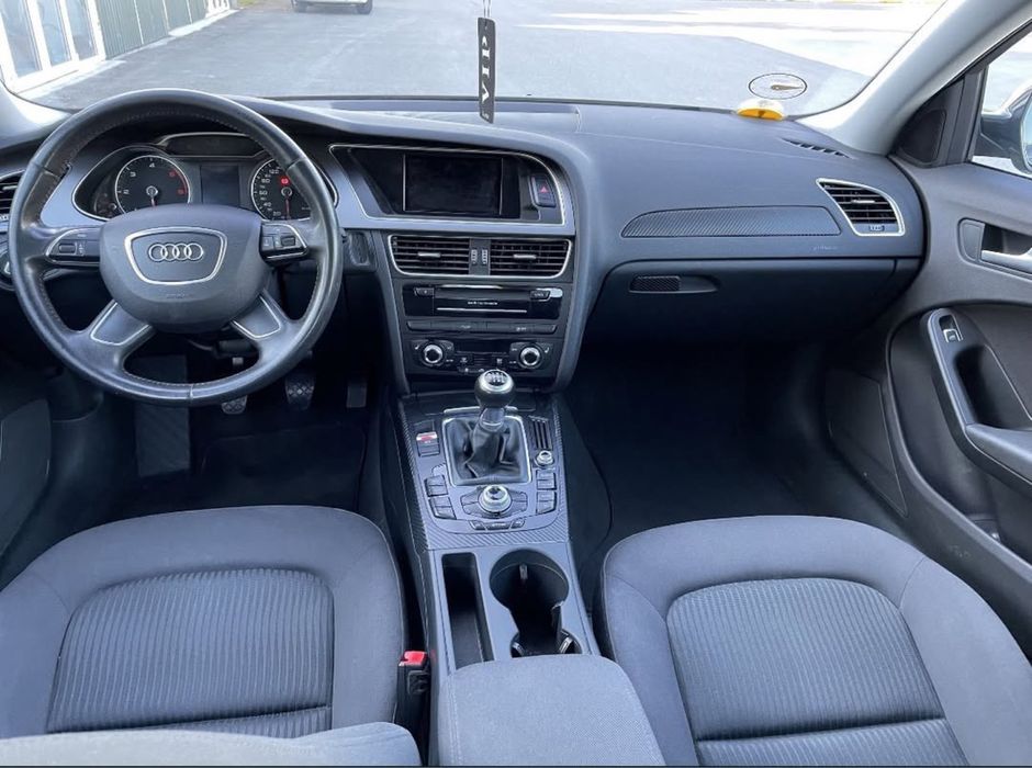 Audi A4 S-line 2.0 TDI - UNIC PROPRIETAR Ro