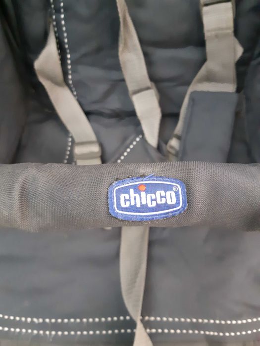 Продам коляску Chicco
