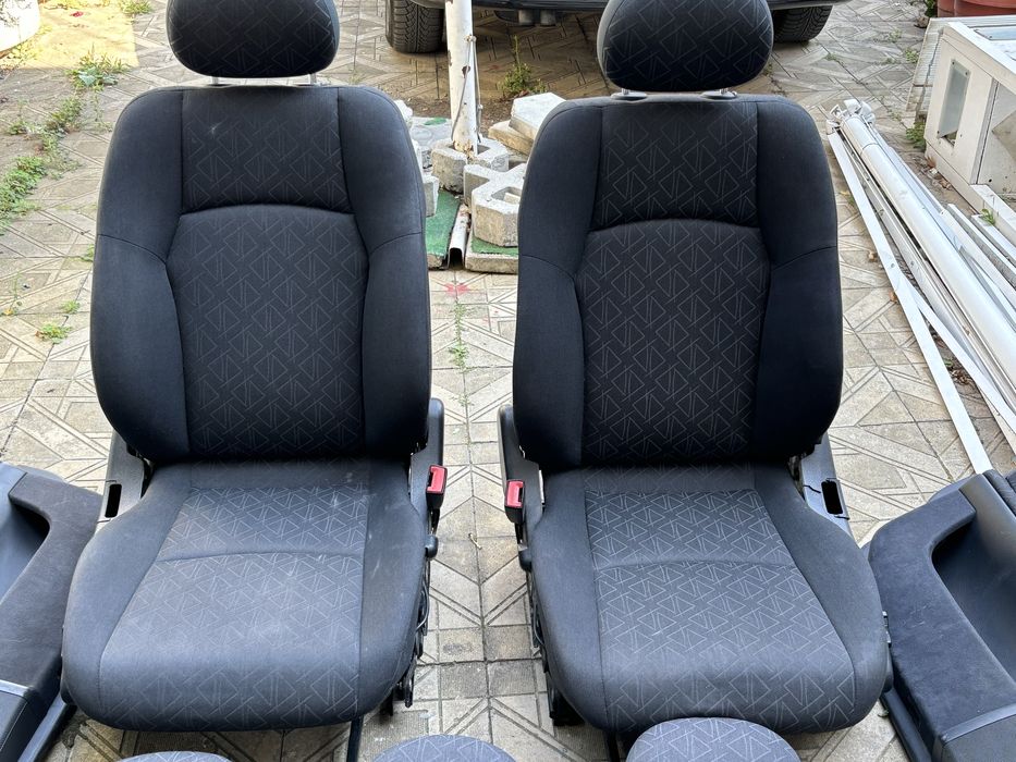 Салон за Mercedes-Benz C-class w203