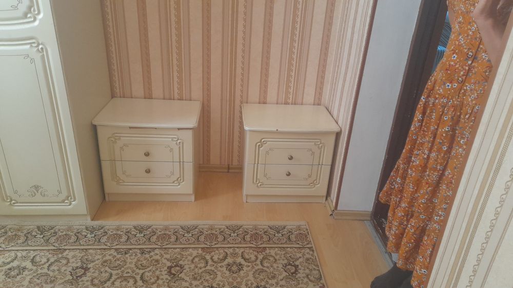 Продам спальный гарнитур