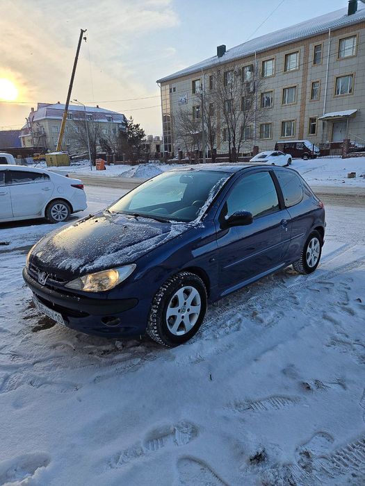 Peugeot 206 1.4 бензин,  мкпп