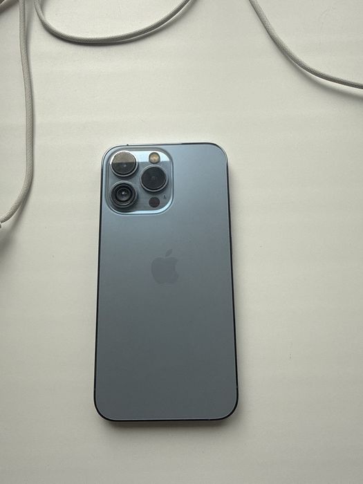 Iphone 13 pro, б/у
