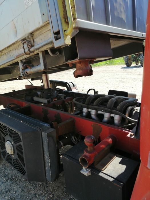 Vand camioneta basculabila Effedi