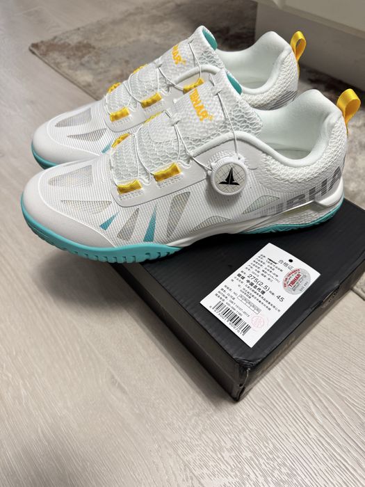 Adidasi profesionali Tibhar pentru tenis de masa / ping pong