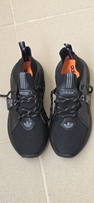 ADIDAS-Дамски Маратонки.
