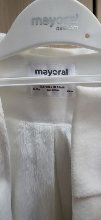 Vand palton Mayoral, impecabil, marime 6- 9 luni
