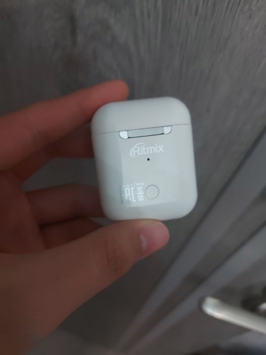Продам Air Pods новые