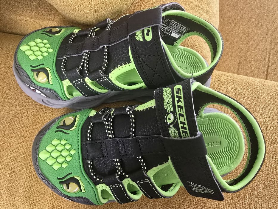 Сандали Skechers
