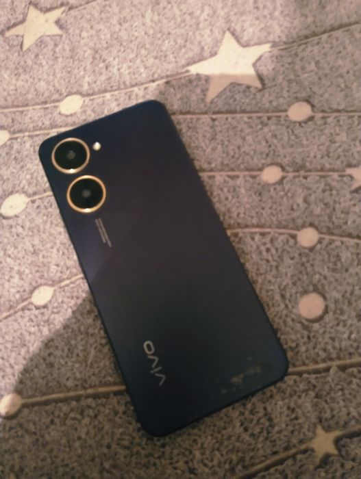 Телефон vivo продам