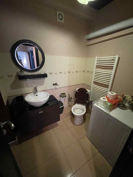 Vand spatiu comercial destinat salon sau alte activitati