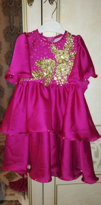 Продаётся платье