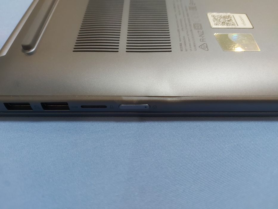 Lenovo IdeaPad Slim 5 16AKP10 | Ryzen AI 5 340 | 16GB DDR5 | 1TB NVMe | Алуминиев корпус
