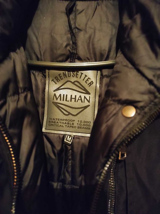 Дамска яке М размер