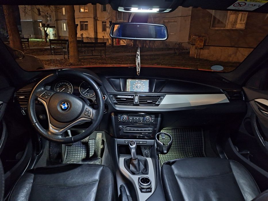 BMW X1 2014 — imagine 5