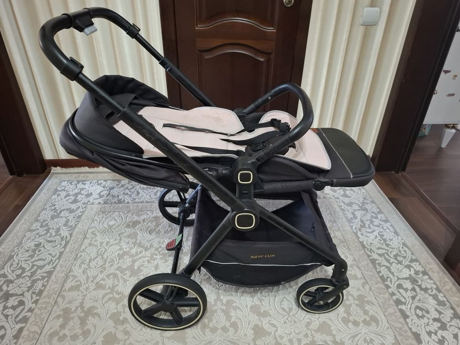 Коляска new lux в отличном состоянии