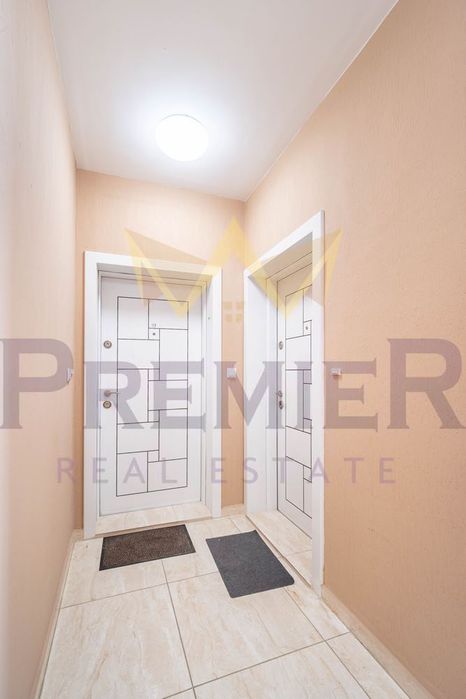 Дава се под наем Двустаен апартамент в Варна, Център - 70 кв.м за 650 € - Снимка #7