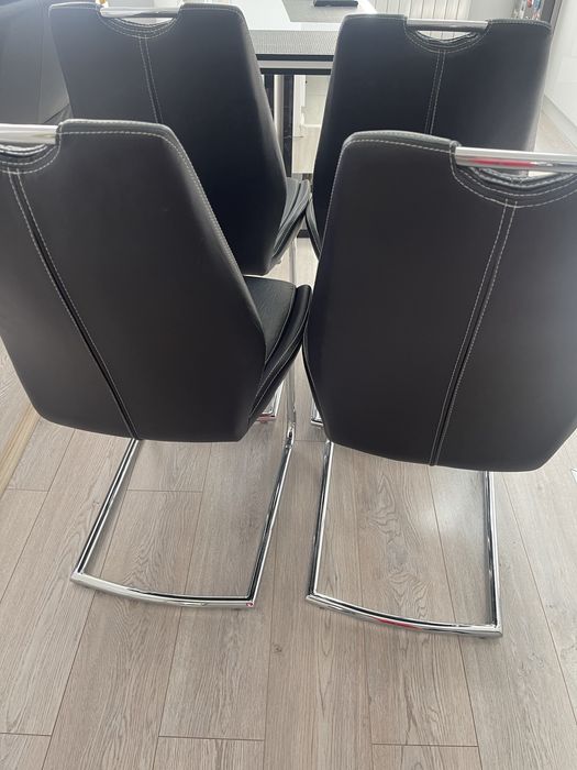 Scaune living 4 bucati