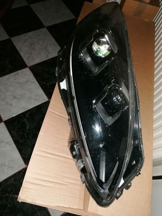 Far dreapta full led Ford Kuga an fabricație 2020-2023