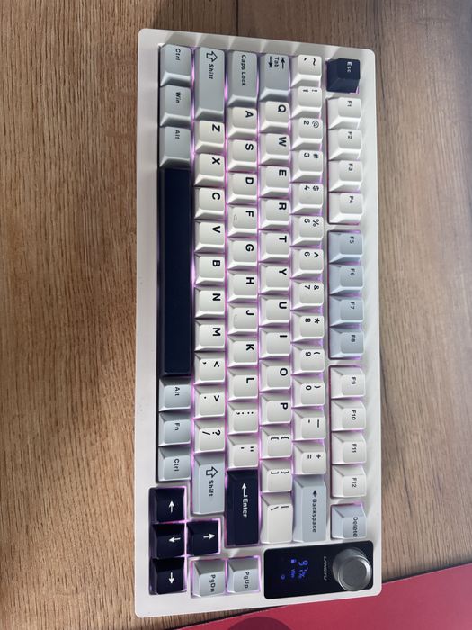 Продаю клавиатуру