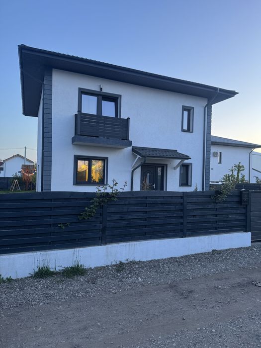 Vand casa gura calnaului