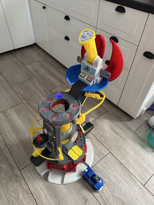 Turn Patrula Catelusilor (Paw Patrol) - Ca nou!