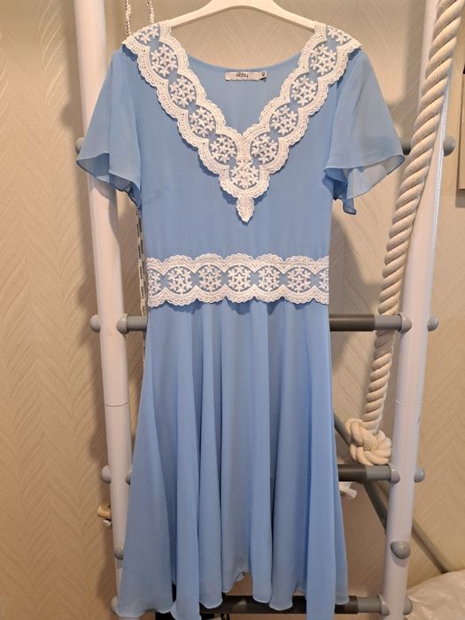 Одежда для девочки ростом 152-158 см