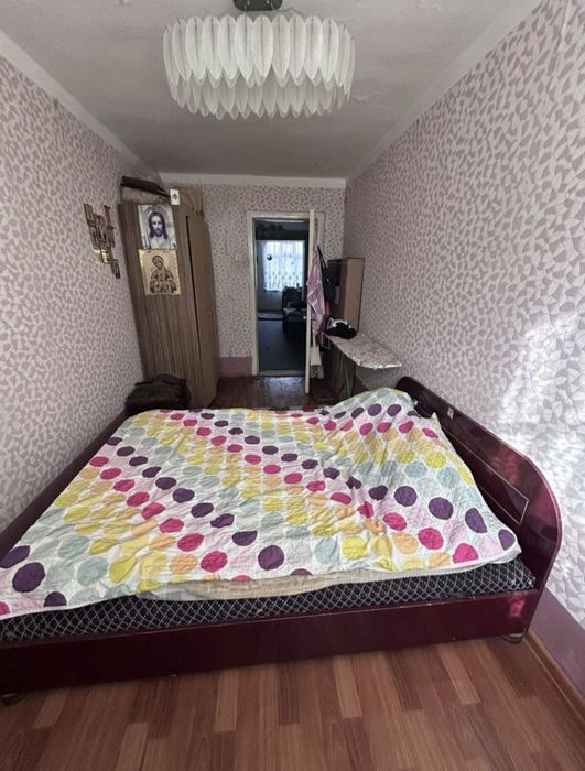 Квартира продаётся массив Кушбеги мечеть 2/1/2 кирпич балкон 2*6