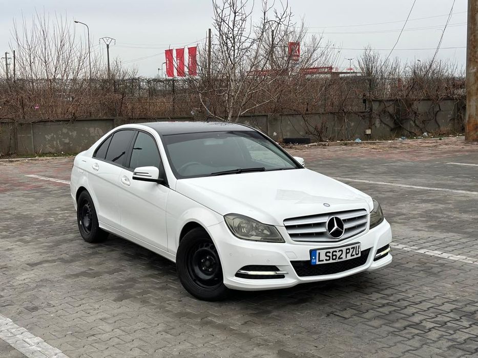 Dezmembrez mercedes w204, c class facelift,bara,capota,usa,aripa,