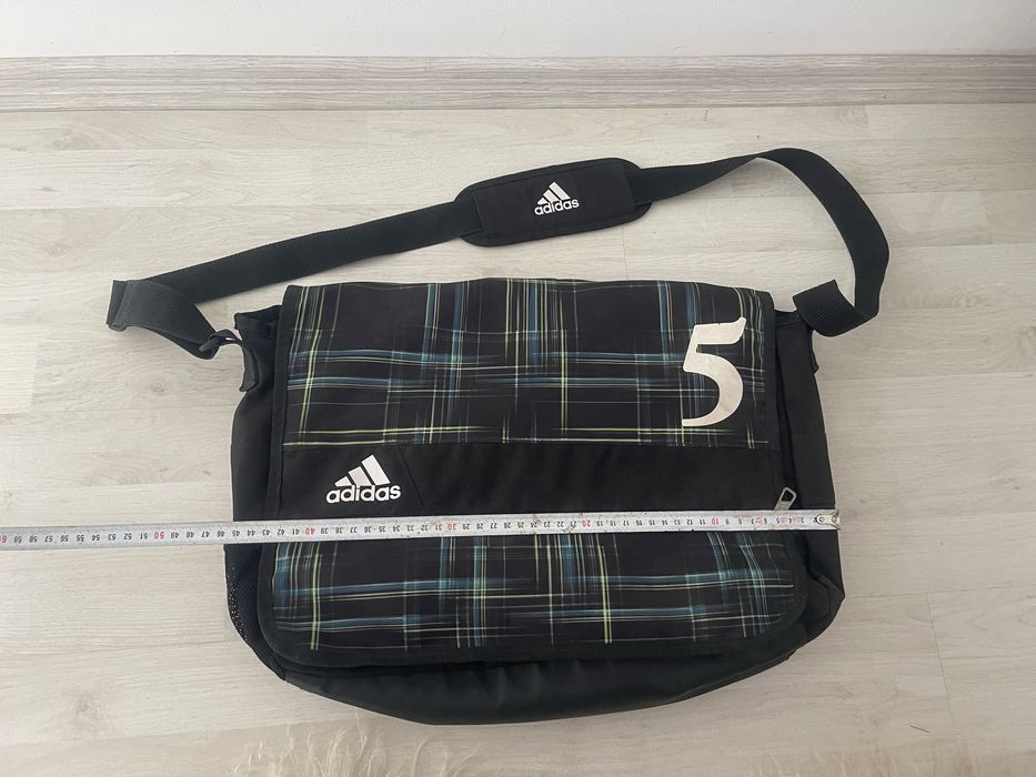 Geanta umar ideala carti,laptop