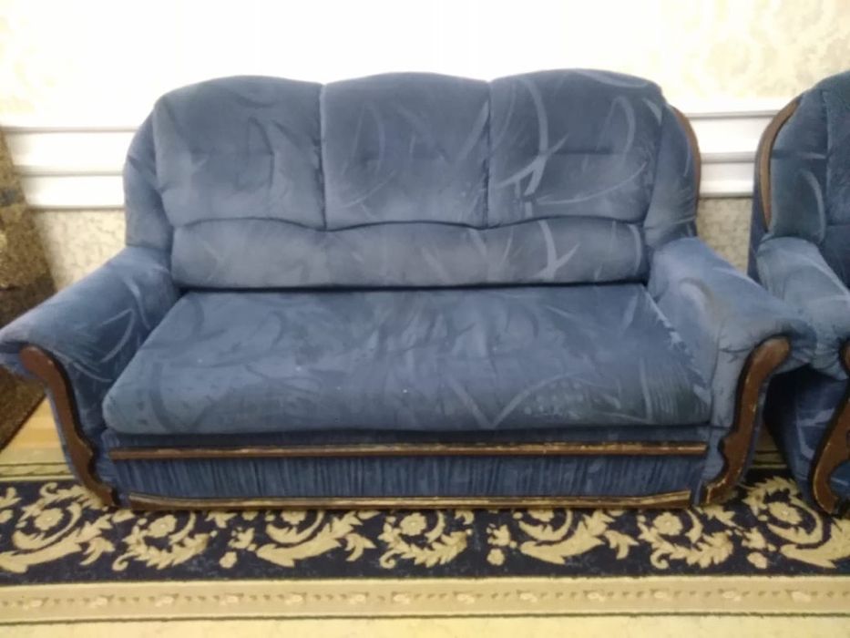 Диван тройка.