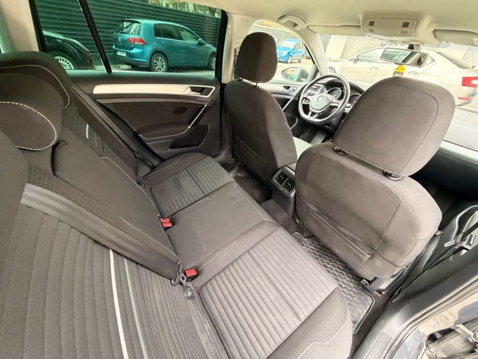 Volkswagen GOLF 2014
