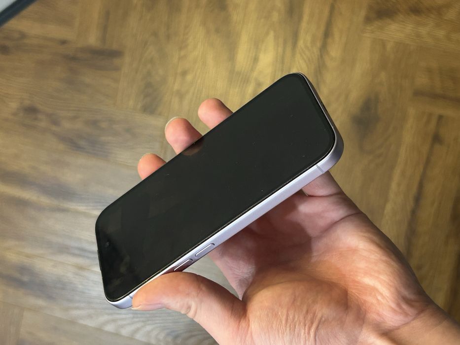 Iphone 17, 256гб, В БЛОКЕ