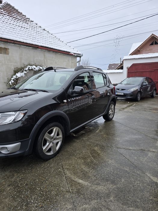 Se vinde dacia sandero stepway. 2