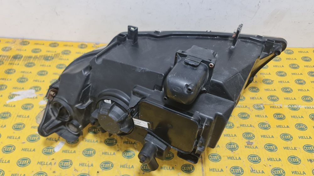Far dreapta BMW 3 E90 E91 7202582