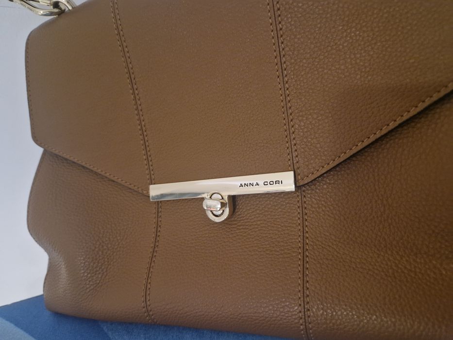 Vand geanta Anna Cori