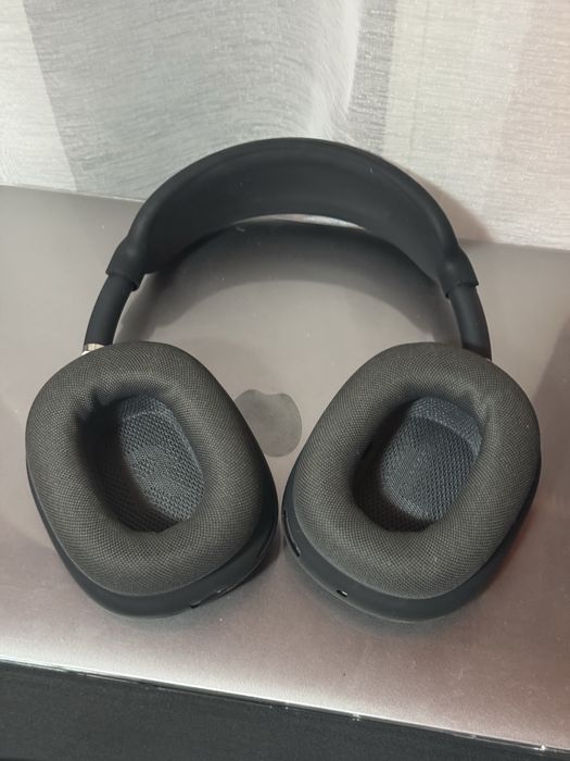 Apple AirPods Max