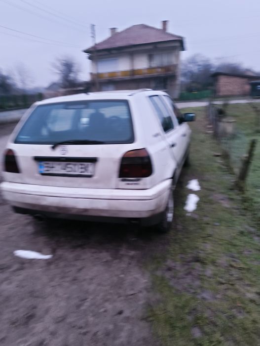 Продавам голф 3 пълна инжекця