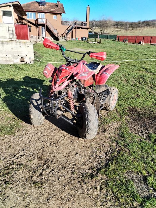 Vând ATV 150cc( 125cc)