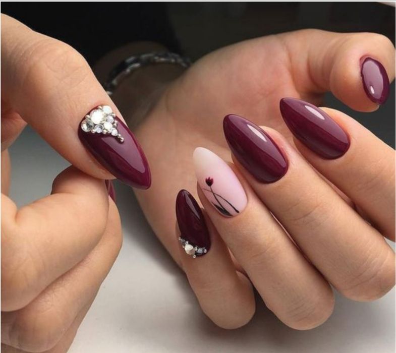 Unghiuțe cu gel zona Craiovița Nouă-Racheta