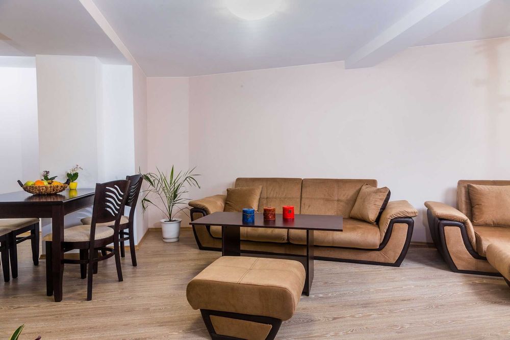 Продава се Етаж от къща в Пловдив, Младежки Хълм - 180 кв.м за 6 €/кв.м - Снимка #6