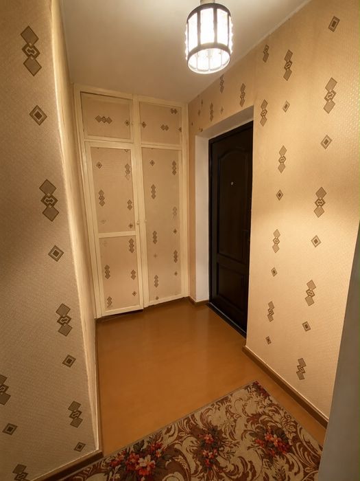 Продам 1 ком квартиру в центре